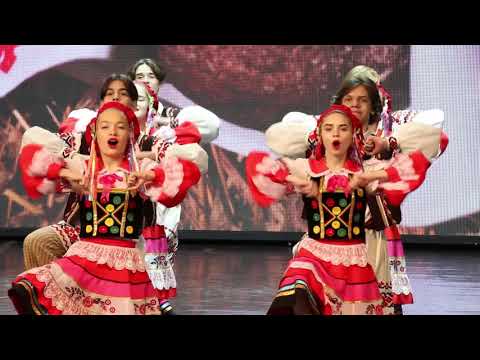 Видео: Хореографическая композиция "Белорусская привитальная"
