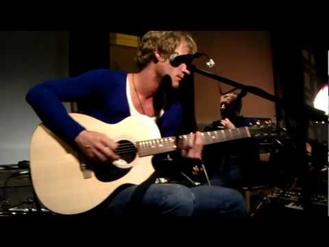 Видео: СегодняНочью - Не вини