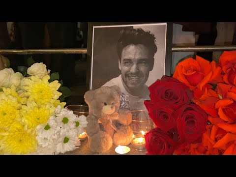 Видео: МЕМОРИАЛ ЛИАМУ ПЕЙНУ У ПОСОЛЬСТВА UK В МОСКВЕ / LIAM PAYNE MEMORIAL IN MOSCOW October 17, 2024