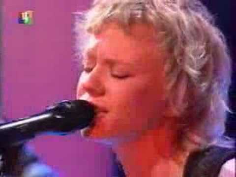 Видео: Елена Перова(группа "Перья")- В небо(Лечу)