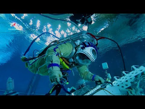Видео: ПОГРУЖЕНИЕ В НЕВЕСОМОСТЬ. Тренировки космонавтов под водой