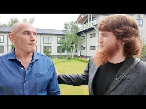 Видео: Шара Буллет и Олейник - теплая встреча / "Очень уважаю тебя за твои высказывания..."