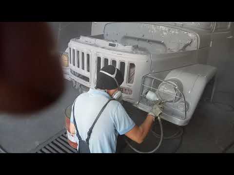 Видео: Видео нанесения первого слоя серой краски на зиловскую кабину ЗиЛа 131 часть 4