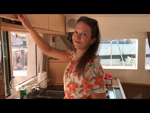 Видео: Греция. В море на катамаране Lagoon 39 part 1.