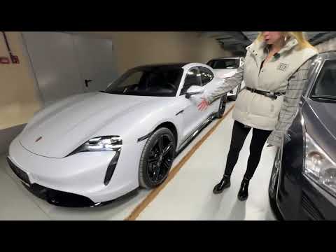 Видео: Porsche Taycan турбо? Лиса рулит