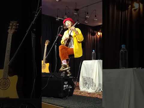 Видео: Екатерина Яшникова — Заметь меня [Кострома, 18.10.2025]