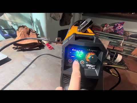 Видео: Обзор на сварочный аппарат Сварог ARC 220 #сварог#welder#сварщик