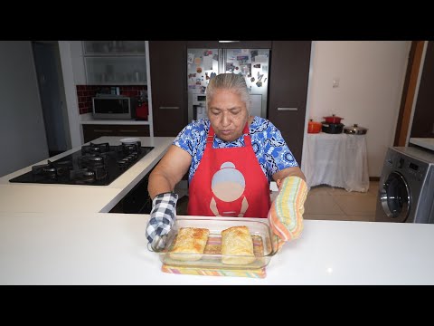 Видео: Готовлю вегетарианский пирог с соевым фаршем и карри — по просьбам многих зрителей