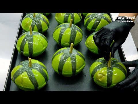 Видео: Топ-3, Изумительный фруктовый хлеб в Корее, Арбузный хлеб, Апельсиновый хлеб, Яблоко, Черничный