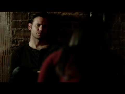 Видео: /деймон и елена/У мамы дома на кухне