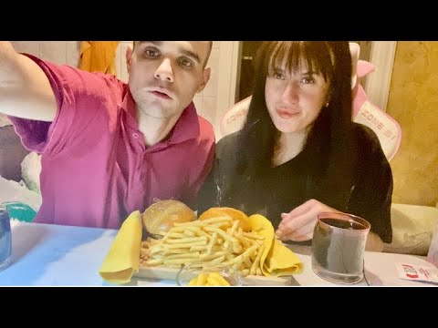 Видео: МУКБАНГ Rostic's БУРГЕРЫ/ КАРТОШКА ФРИ/ КОЛА #asmr #breakfast #food #mukbang