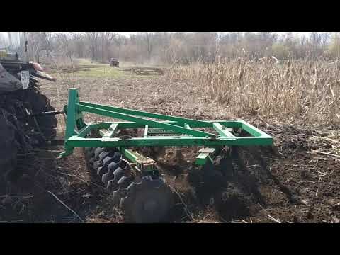 Видео: Дісковка трактором Lovol 504. Bomet 2.4. 20 апреля 2021 г.