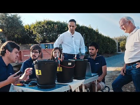 Видео: Какой виноград в какой бутылке? The Food Detectives привносят идеальную прозрачность в вино Дору