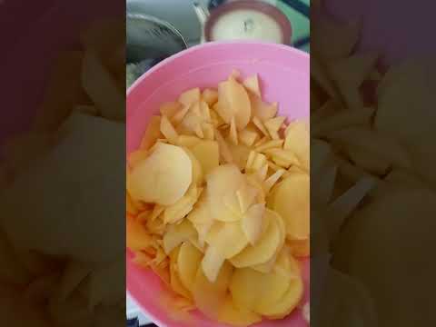 Видео: Мистер картошка па крупному 😋#рецепт #еда @RufatMuratbev 