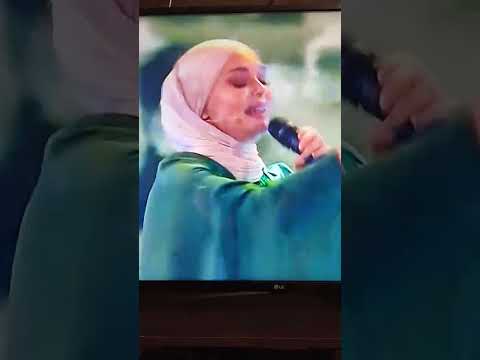 Видео: АЛИНА МУСИЕВА " НЕСРАВНЕННАЯ ВЕСНА" На Передаче А.МАЛАХОВА "ПРИВЕТ АНДРЕЙ"
