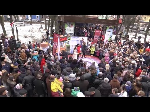 Видео: КАРАОКЕ НА СЕЛІ. МОСТИСЬКА