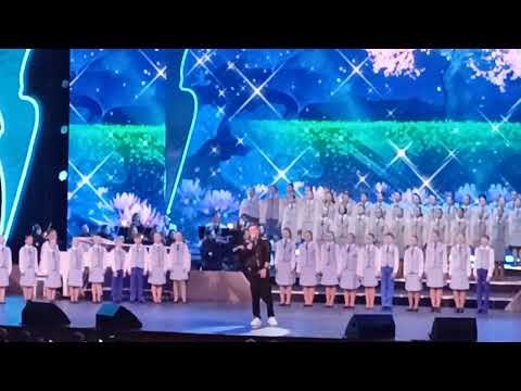 Видео: юбилей Крылатова ,Билан, Прекрасное далеко