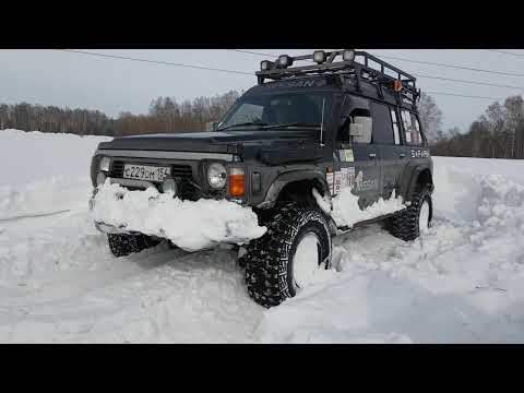 Видео: Едет только Сафарь (по такому снегу). Safari, Surf 185, Terrano 1и2.  Разведка полей 2021