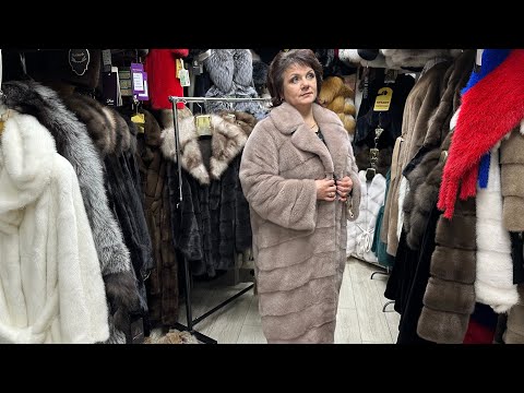 Видео: ШУБЫ У ЕЛЕНЫ. ЭКСКЛЮЗИВНЫЕ ШУБЫ ИЗ БЛЕКГЛАМЫ ! 