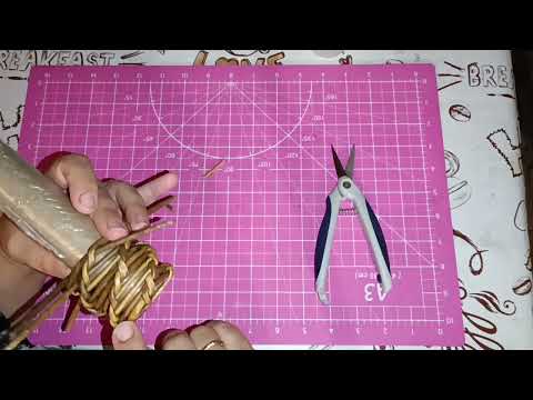 Видео: венок из бумажной лозы