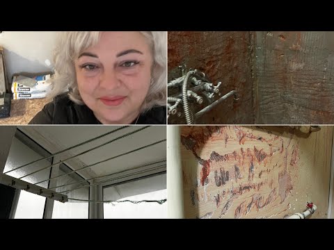 Видео: Лазаревское 🌴ПРИЕХАЛА НА КВАРТИРУ И НАШЛА НОВУЮ ПРОБЛЕМУ/ РЕМОНТ В ОДНУШКЕ #аринаморесочи #ремонт