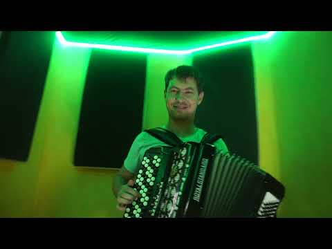 Видео: Федерико Фелини на баяне (Крутой кавер) #Федерикофеллини #Galibri&Mavik