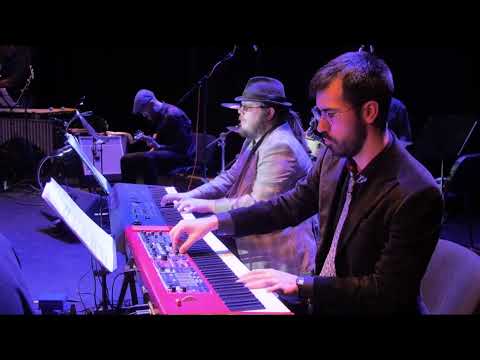 Видео: "Проезд по городу" из к/ф "Сыщик", Эдуард Артемьев