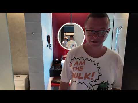 Видео: Radisson Red Danang 5★ — городской отель в центре Дананга с видом на море и пляжем через дорогу