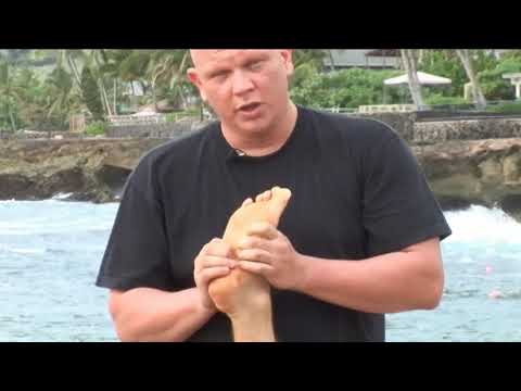 Видео: 🌺 Массаж глубоких тканей Рейнора на Гавайях (2008) – мощный сеанс оздоровления всего тела 🌺.