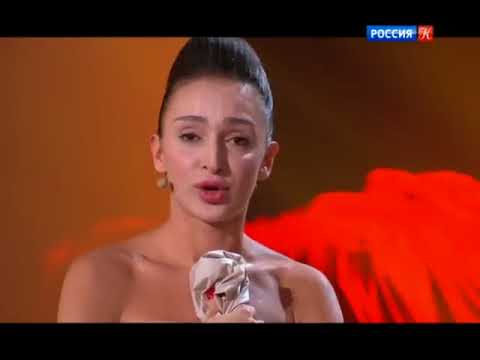 Видео: Большая опера 2017. 5 сезон. 4 выпуск. Мария Буйносова. Дуэт Фьордилиджи и Дорабеллы