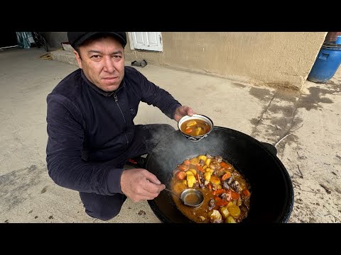Видео: Казан Супа съедают сразу! Узбекский суп !