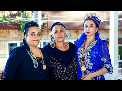 Видео: БЕЛЫЙ СНЕГ АВФ