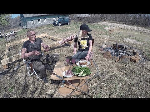Видео: КУПИЛ ХУТОР в ЛЕСУ на краю БОЛОТА. Часть 30.