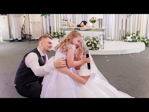 Видео: Родная сестра спела песню на свадьбе 💍 Трогательная песня от родной сестры ❤️