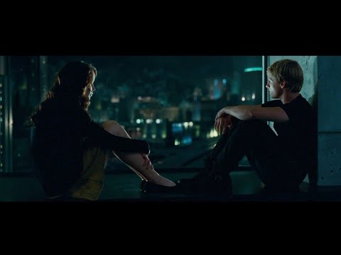 Видео: Голодные игры || Китнисс Эвердин & Пит Мелларк - Нет, она влюбилась...