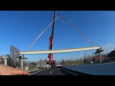 Видео: груз 33 тонны в один подъём ! автокран grove gmk5130 , стотридцатка в деле ! монтаж пролета моста