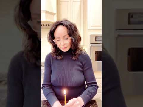 Видео: Деньги! Сильный обряд на Деньги! как привлечь деньги / обряд на деньги