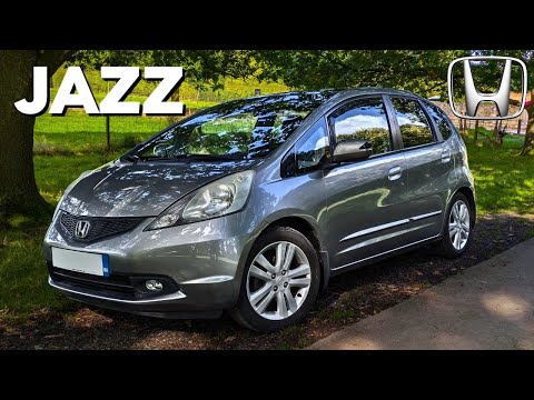 Видео: Honda Jazz — самый компактный и практичный хэтчбек (обзор Honda Fit)