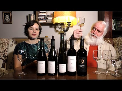 Видео: Красное и белое вино.  Поместье Голубицкое