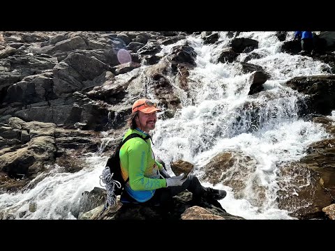 Видео: Река Собь Часть 2 Купание в водопаде