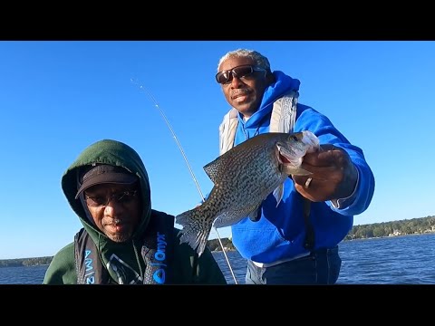 Видео: Этот парень точно сможет поймать краппи. | Big Play Ray