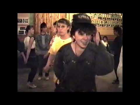 Видео: Культурно Спортивный Коплекс.совхоз Еркеншилик (село Павловка)