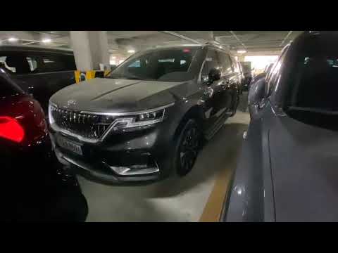 Видео: Осмотр Kia Carnival 4 в Корее!