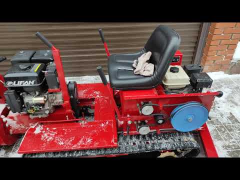 Видео: Гусеничный снегоуборщик.Краткий обзор.