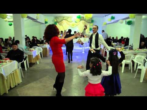 Видео: рефат и эльзара 21.11.2014