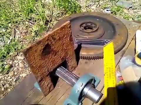 Видео: Делаем реечный инерционный дровокол √5 сборка каретки толкателя, спускового меха