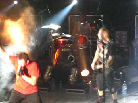 Видео: Король И Шут - Двое Против Всех (ЦКМ НАУ, Киев 26.10.2009)