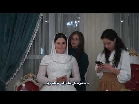 Видео: поёт Алим Таукенов -Жаша Малкарым Жашна Малкарым