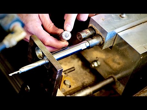 Видео: Восстановление промышленного станка для обработки карманных отверстий.