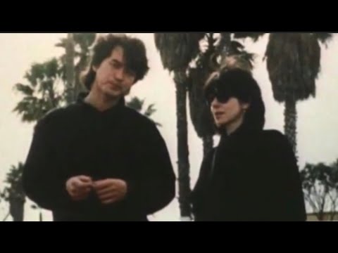 Видео: Ты выглядишь так несовременно-Виктор Цой